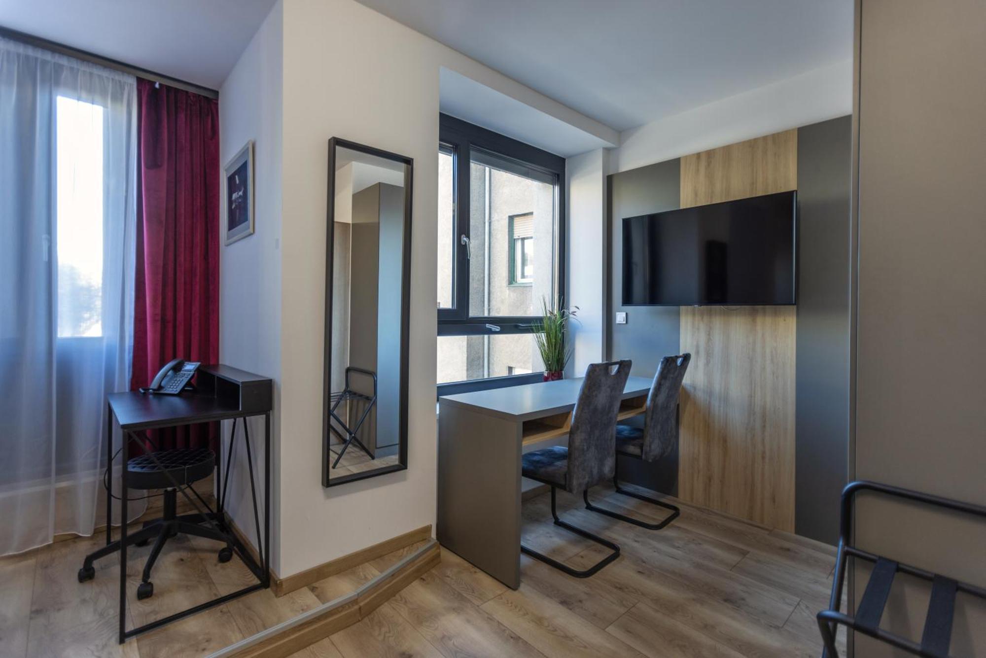 R73 Residences Печ Экстерьер фото